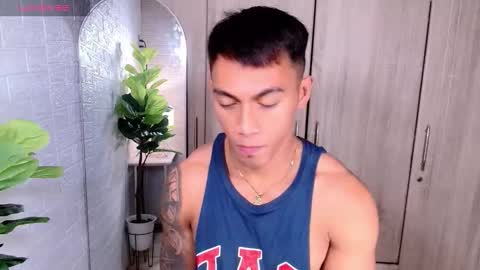 Snapshot of pinoymilker chatting on September 2025 04:23:02 AM ethan online show from September 2025 04:23:02 AM