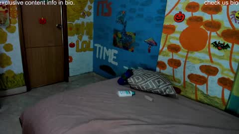 VALENTINA y PIPE online show from December 2024 04:49:02 PM