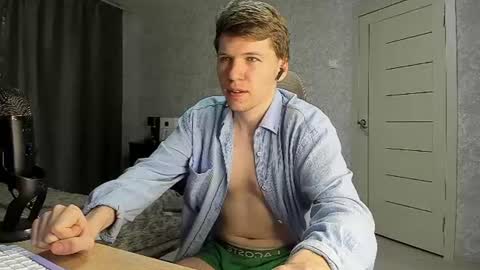 Snapshot of pirremeow chatting on July 2026 12:56:02 PM Pierre online show from July 2026 12:56:02 PM