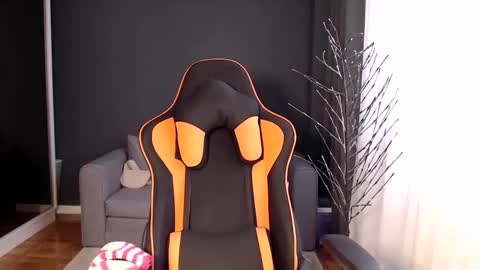 piscesgirl06 online show from December 2025 06:55:02 AM