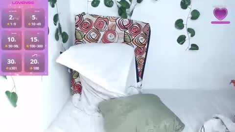 Snapshot of piscies_ass chatting on December 2024 08:24:01 AM Piscies Ass online show from December 2024 08:24:01 AM