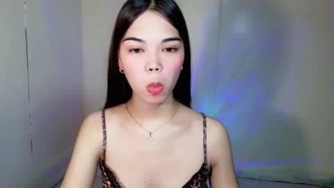 Snapshot of pitchy_pitch chatting on May 2026 05:18:01 PM The Girl Named Eyve online show from May 2026 05:18:01 PM