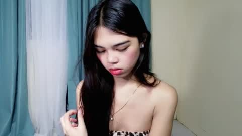 Snapshot of pitchy_pitch chatting on June 2026 05:13:02 PM The Girl Named Eyve online show from June 2026 05:13:02 PM