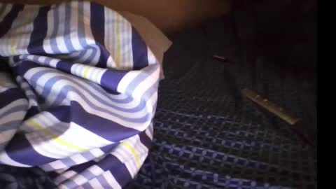 whom like be watching.i online show from December 2025 11:32:01 PM