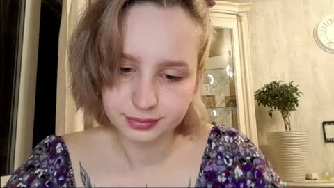 Caroline online show from March 2026 06:31:01 PM