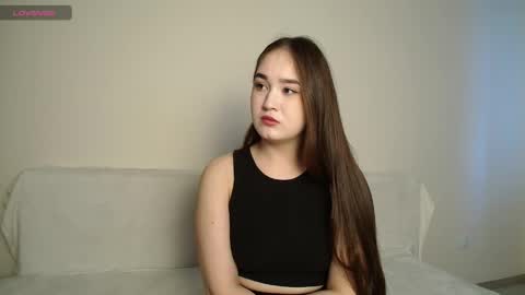 Lily online show from May 2026 01:16:02 PM