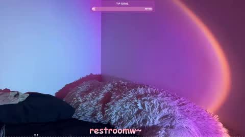 pixie_praxis online show from December 2024 10:45:02 AM