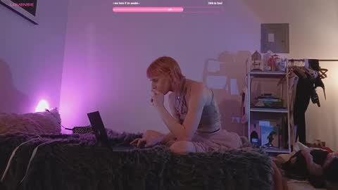 pixie_praxis online show from February 2025 06:53:02 AM