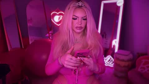 Dumb bimbo fuck doll online show from September 2025 12:15:01 AM