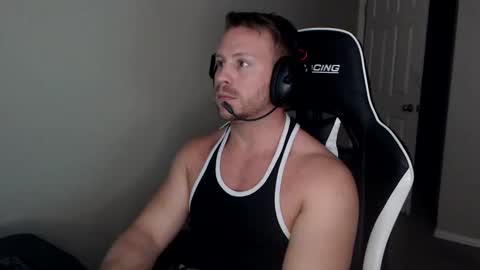 Player online show from December 2025 01:55:01 AM