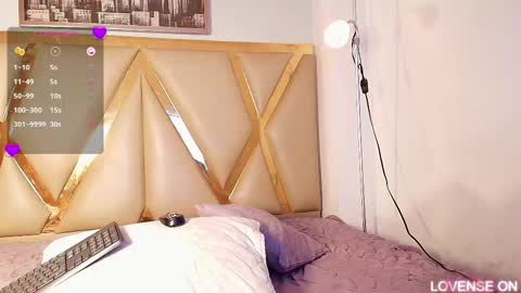 Scarlett  online show from March 2025 07:14:01 PM