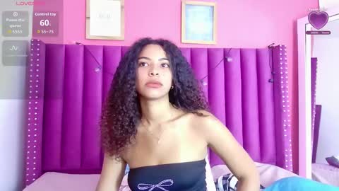 SAMARA  online show from December 2025 12:36:02 PM