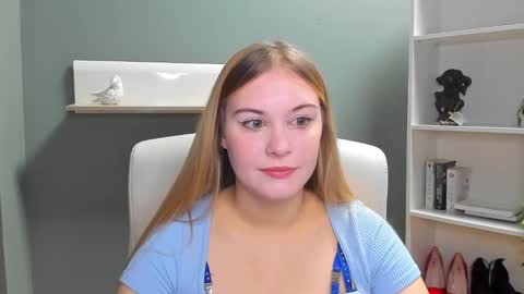 Snapshot of playgirl_valeria chatting on January 2025 07:42:01 AM Valeria online show from January 2025 07:42:01 AM
