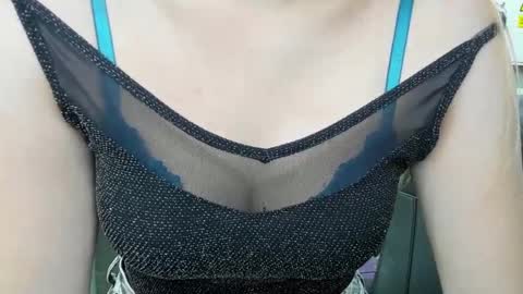 Snapshot of playgirl_valeria chatting on February 2025 05:54:01 PM Valeria online show from February 2025 05:54:01 PM