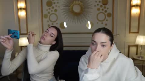 Lana online show from November 2025 11:21:02 AM