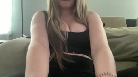 Snapshot of playwithcaity chatting on June 2026 08:04:01 PM Caity online show from June 2026 08:04:01 PM