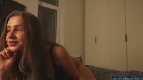 21 y.o Mila online show from December 2025 05:07:02 PM