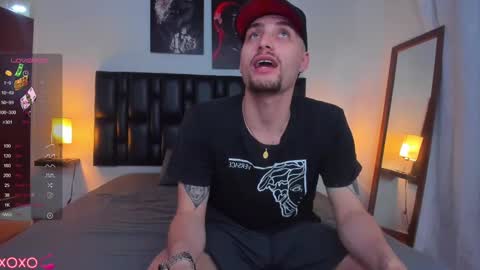 JUAN AND JULI online show from December 2024 09:48:01 PM