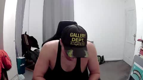 plkrisztian online show from March 2026 10:25:01 PM