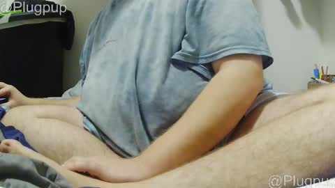 PlugPup online show from November 2025 09:58:01 PM