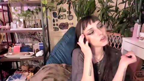 Goddess Pluto online show from September 2025 08:03:01 PM