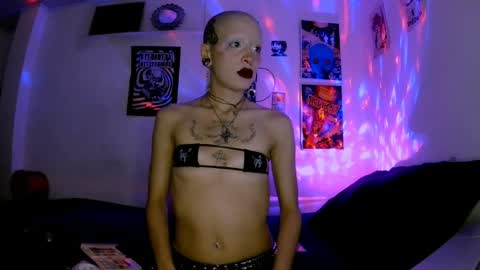    online show from April 2026 12:10:01 AM