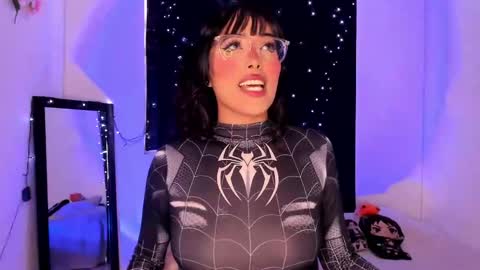 Willow                      Hours 12pm to 630pm Colombian time FRIDAY AND SUNDAY FREE DAYS online show from January 2025 05:11:02 PM