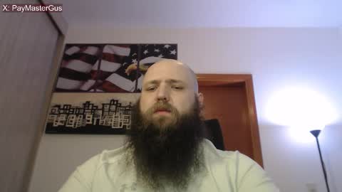 Bear online show from October 2025 04:31:02 AM