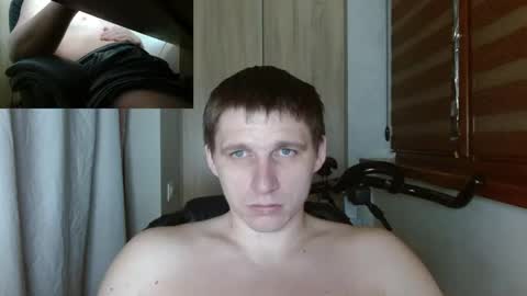 Snapshot of poliglotjoe2 chatting on June 2026 07:42:01 AM Poliglotjoe2 online show from June 2026 07:42:01 AM