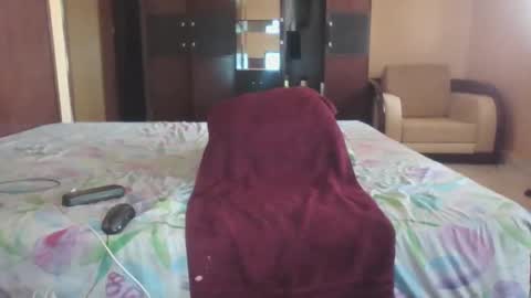 Paul online show from February 2025 09:26:02 AM