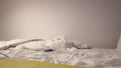 Snapshot of pollonreus chatting on November 2025 01:59:02 AM Pollonreus online show from November 2025 01:59:02 AM