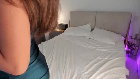 Snapshot of polly_____ chatting on October 2025 10:21:02 PM Polly online show from October 2025 10:21:02 PM