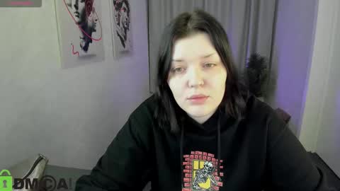 Polly online show from November 2025 01:15:02 AM