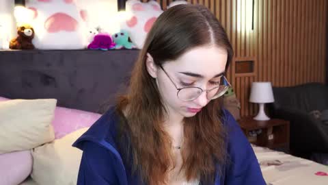 Polly online show from February 2026 08:08:02 AM