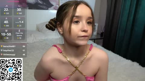 Snapshot of polly_dollie_ chatting on December 2024 11:20:02 PM Renet online show from December 2024 11:20:02 PM