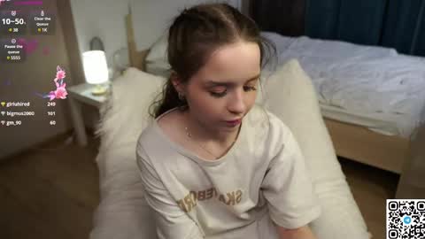 Snapshot of polly_dollie_ chatting on March 2025 11:25:01 PM Renet online show from March 2025 11:25:01 PM