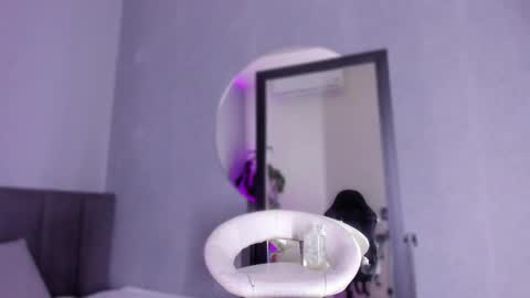 Snapshot of pollybabe_ chatting on February 2025 10:37:02 AM POLLY online show from February 2025 10:37:02 AM