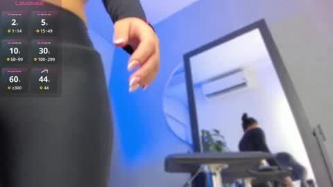 Snapshot of pollybabe_ chatting on October 2025 10:45:01 AM POLLY online show from October 2025 10:45:01 AM