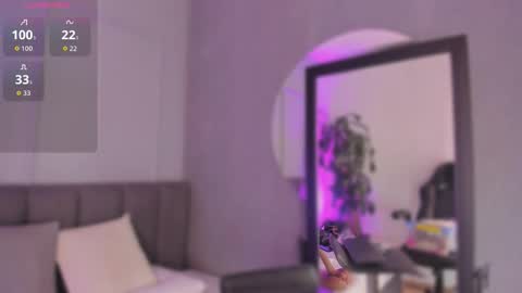 Snapshot of pollybabe_ chatting on October 2025 10:47:02 AM POLLY online show from October 2025 10:47:02 AM