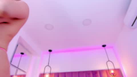 POLLY online show from April 2026 10:27:01 AM