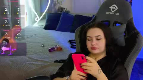 Snapshot of pollyshmidt chatting on February 2025 10:42:01 PM pollyshmidt online show from February 2025 10:42:01 PM