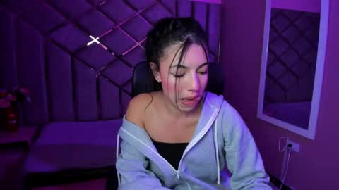 poly sasha  online show from November 2025 04:22:01 AM