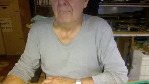 pomme1949 online show from December 2024 10:07:01 AM