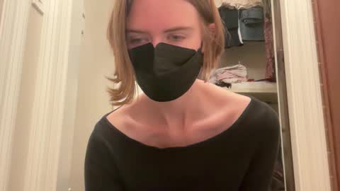 poorlaine online show from June 2026 01:00:01 AM
