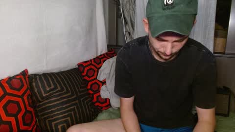 Snapshot of poppunk4life chatting on January 2025 07:35:02 AM Kyle online show from January 2025 07:35:02 AM