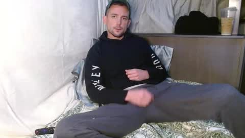 Snapshot of poppunk4life chatting on February 2025 11:13:02 PM Kyle online show from February 2025 11:13:02 PM