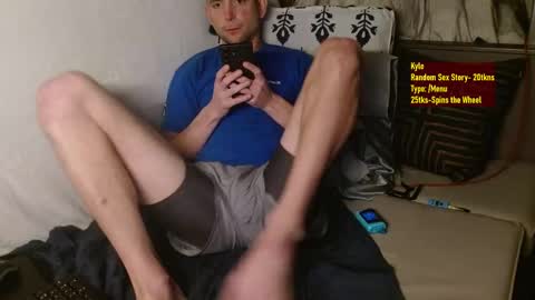 Snapshot of poppunk4life chatting on March 2025 10:17:01 AM Kyle online show from March 2025 10:17:01 AM