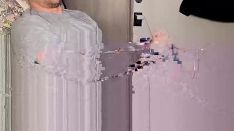 Snapshot of poppunk4life chatting on October 2025 09:41:02 AM Kyle online show from October 2025 09:41:02 AM