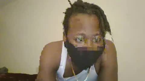 Snapshot of poppydingo1 chatting on November 2025 11:05:01 AM poppydingo1 online show from November 2025 11:05:01 AM