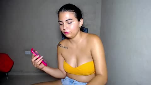 NICKKYMARTIN online show from December 2024 01:27:02 PM